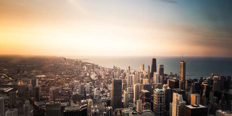 一张展示健康饮食搭配的图片,说明:健康饮食搭配示意图