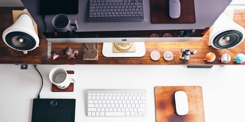 网络体育赌博向手机游戏渗透，以“赛事竞猜道具”为幌子，吸引未成年人参与。