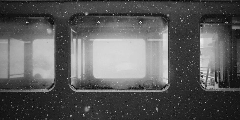 利用体育明星发行NFT数字藏品进行非法集资，承诺与实际权益完全脱钩。