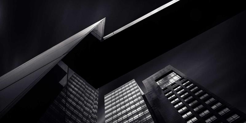 假球团伙开始雇佣黑客，攻击赛事计时计分系统，直接篡改比赛结果。